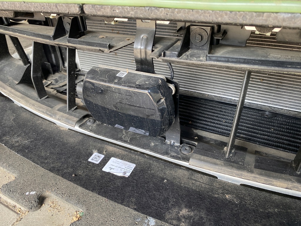 фото №10, Бампер капот крыло усилитель радиатор bmw m8 f91 f92 f93 цвет 490