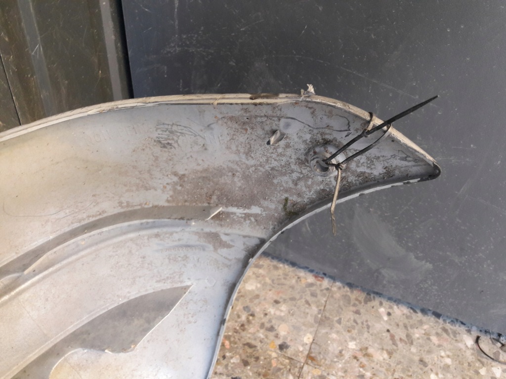 фото №12, 7700420919 бампер задня renault twingo i срібний