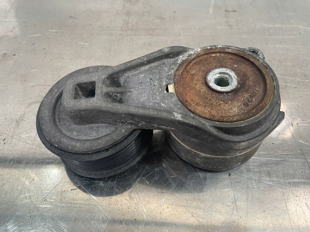 фото №2, Ролик натяжитель ремень scania r v 8