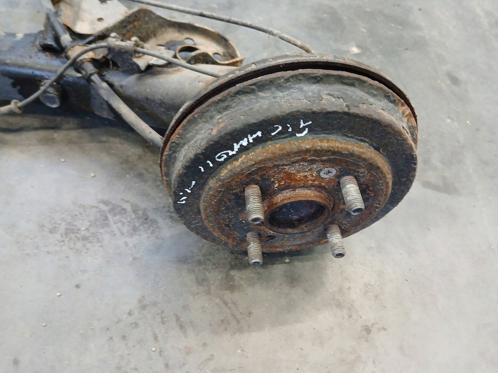 Kia picanto 2 балка підвіска задня вісь  задні 1.0 2011- Ціна