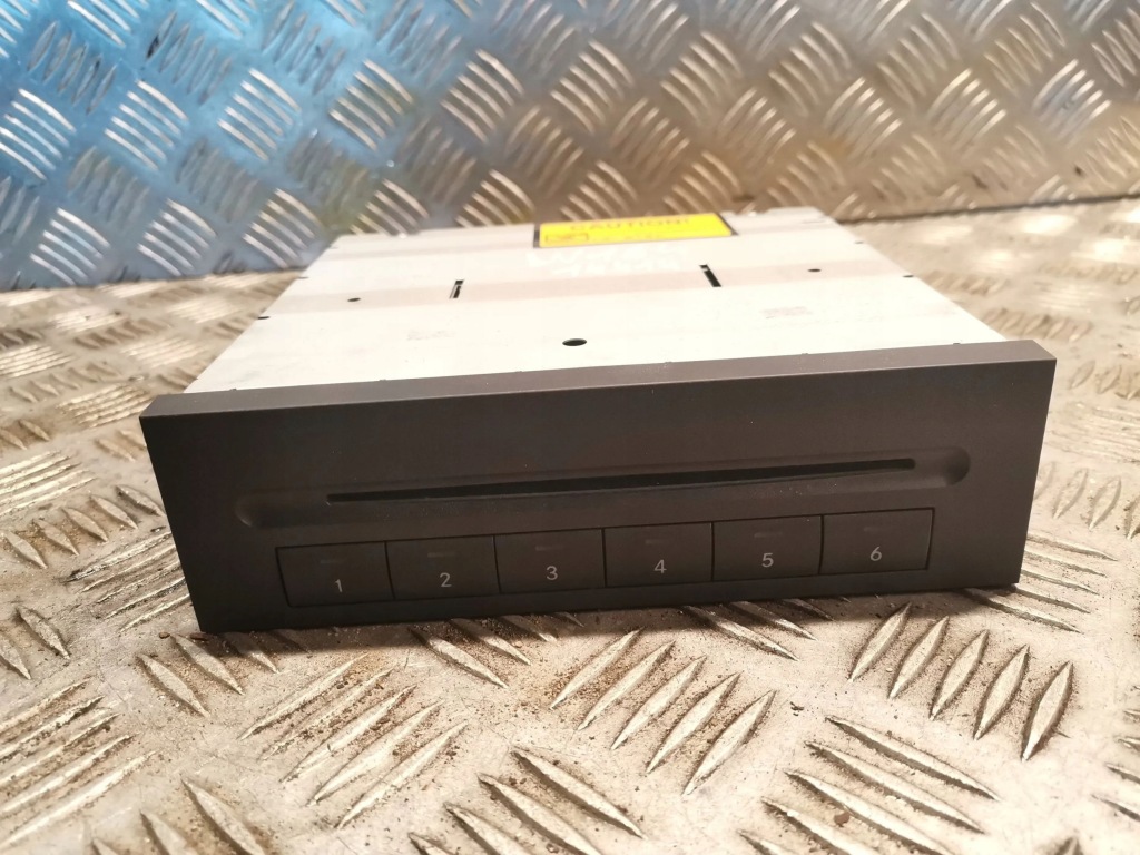 Купить Mercedes-benz ml w164 чейнджер cd/dvd