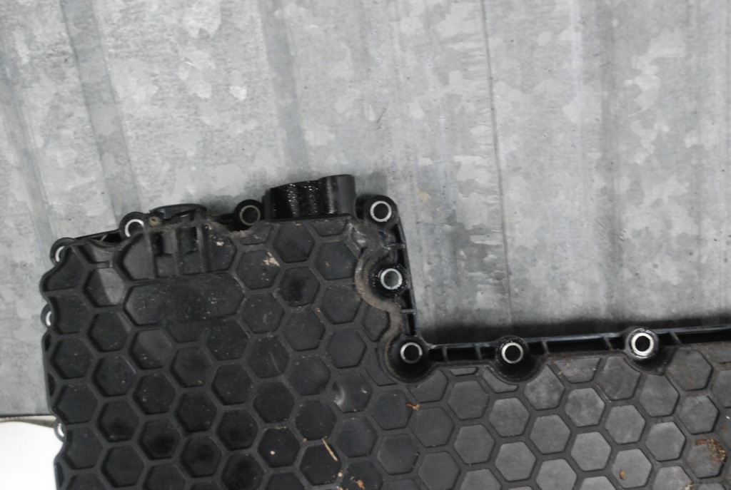 Поддон масляная коробки audi q5 sux 0ck321359k с Разборки