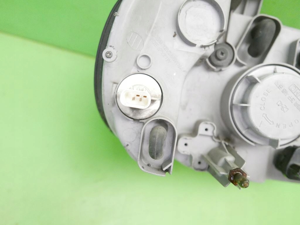 фото №10, Фара лампа левая перед kia carnival i fl 01-05