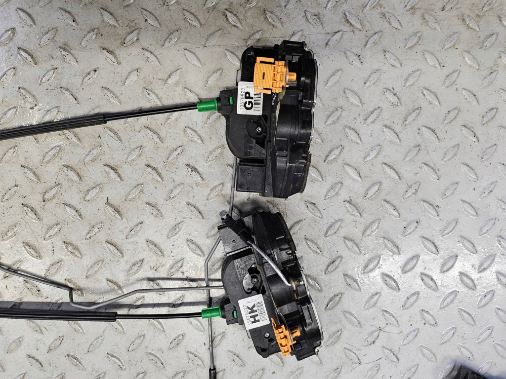 фото №1, Замок передній перед правий opel adam s 1.4 turbo оригінал