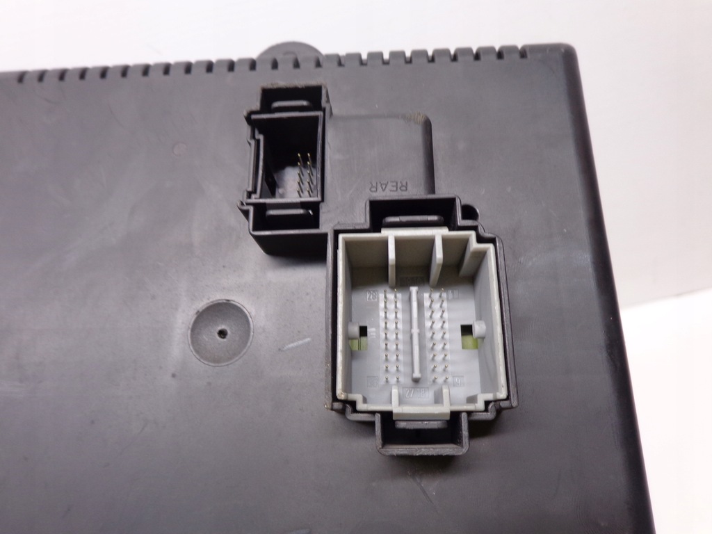 фото №7, Volvo v70 2 ii коробка запобіжників rem 30728512 28017881