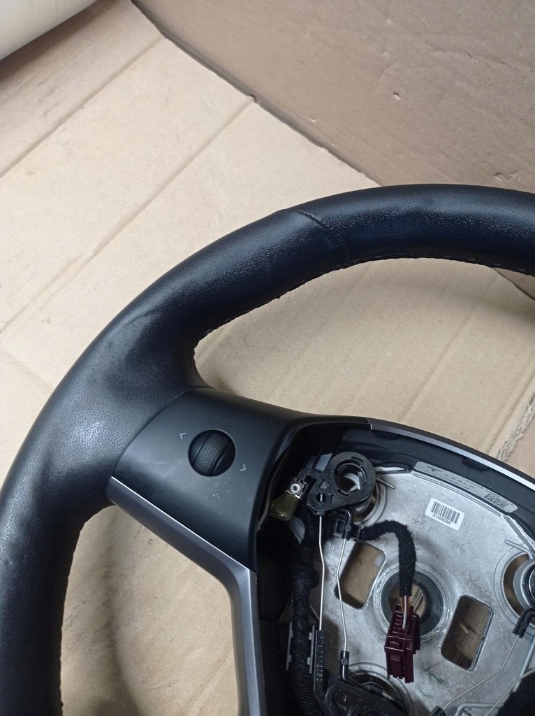 фото №5, Повітропровід tesla model 3