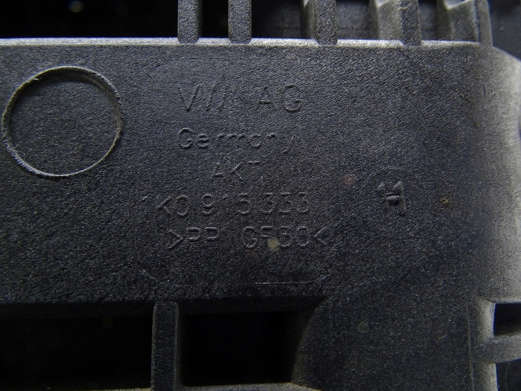 фото №9, Основа корпус акумулятор vw tiguan 5n passat b7 audi q3 8u 1k0915325b