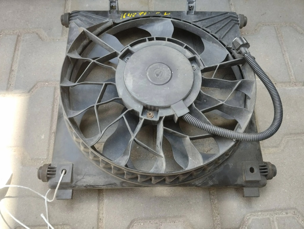 Купити Tesla model s 12-20r вентилятор радіатора праві