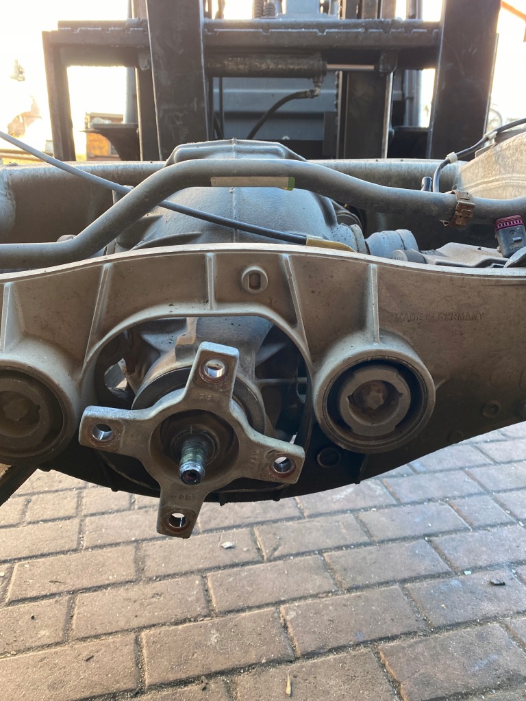 фото №6, Mercedes s420 w221 4.0cdi задняя балка мост дифференциал