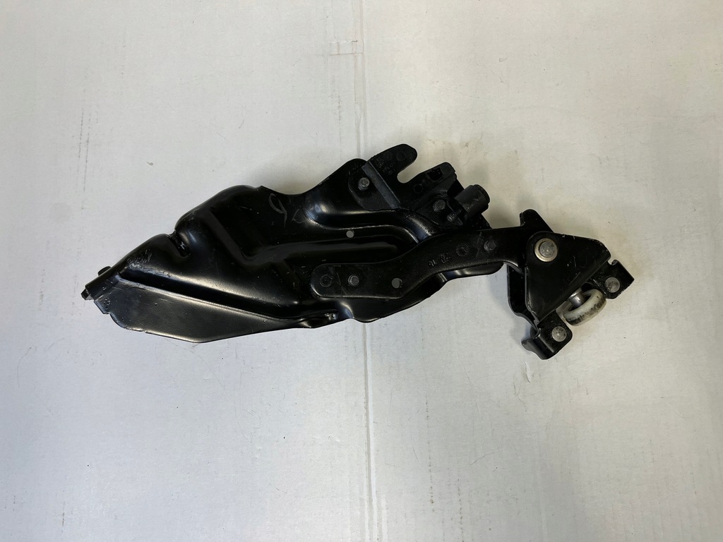 фото №3, Ford b-max 2013-2017 петля правий задня задній ролик av11-r25000