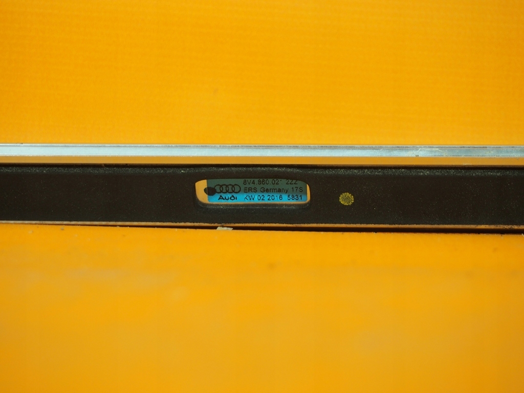 Купити Audi a3 8v4 рейлінг даховий ліве 8v4860021