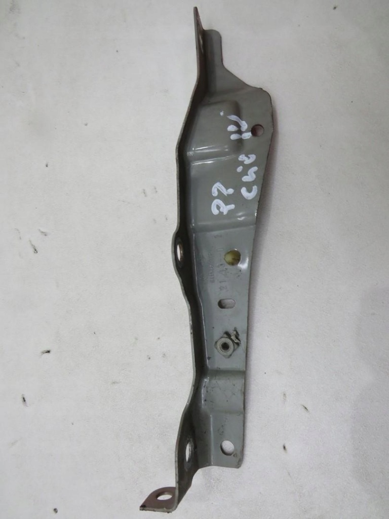 фото №1, Кронштейн крыла правый перед clio iv