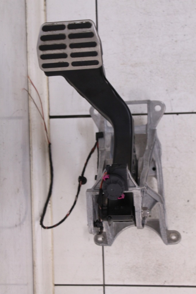 фото №3, Педаль гальма audi r8 4s2723031c 4f0945459b