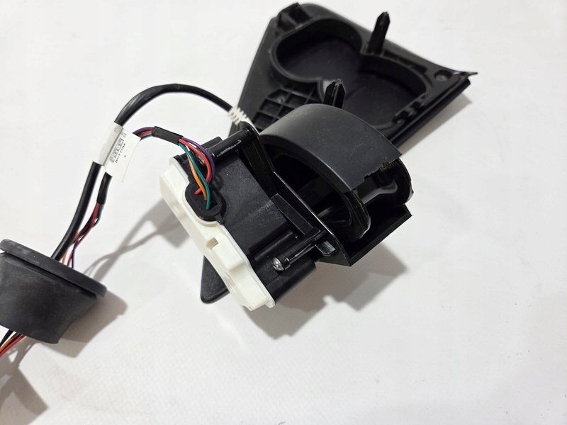 фото №7, Tesla model 3 y крышка зарядки port лампа pj-088