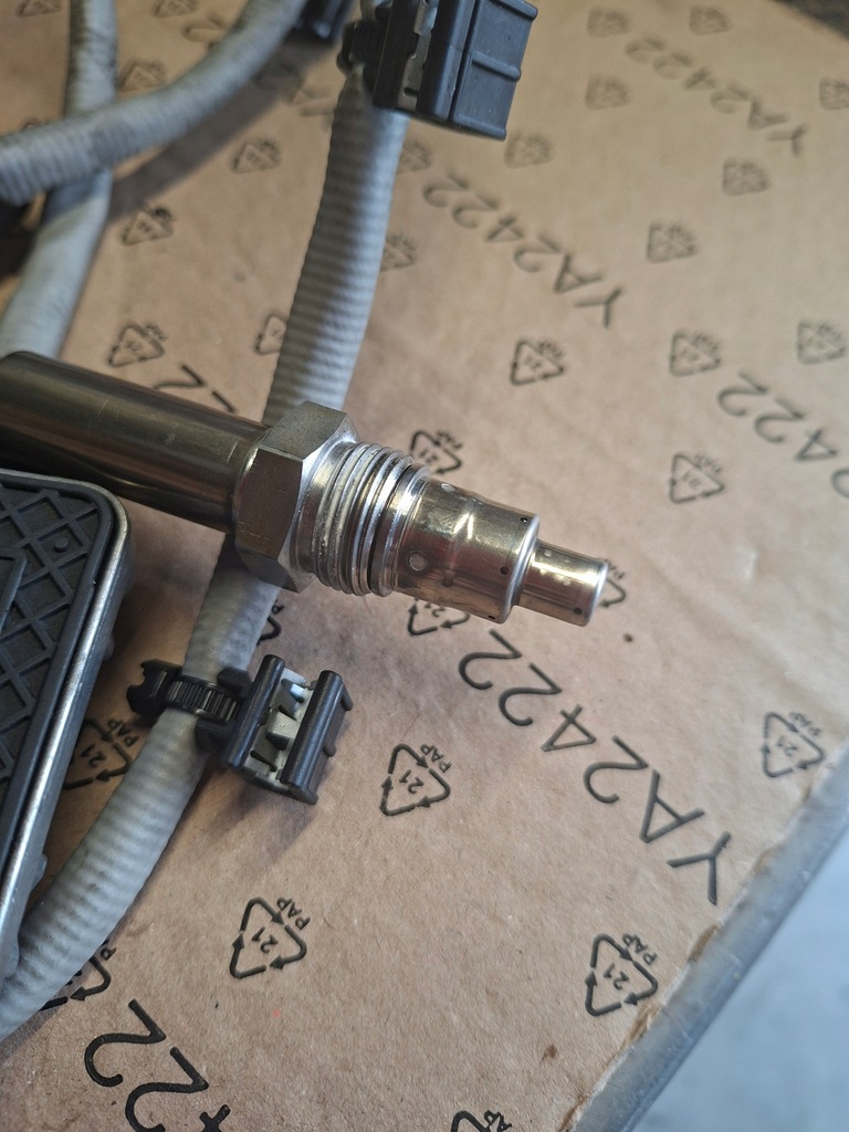 фото №7, Датчик датчик nox renault 227909665r