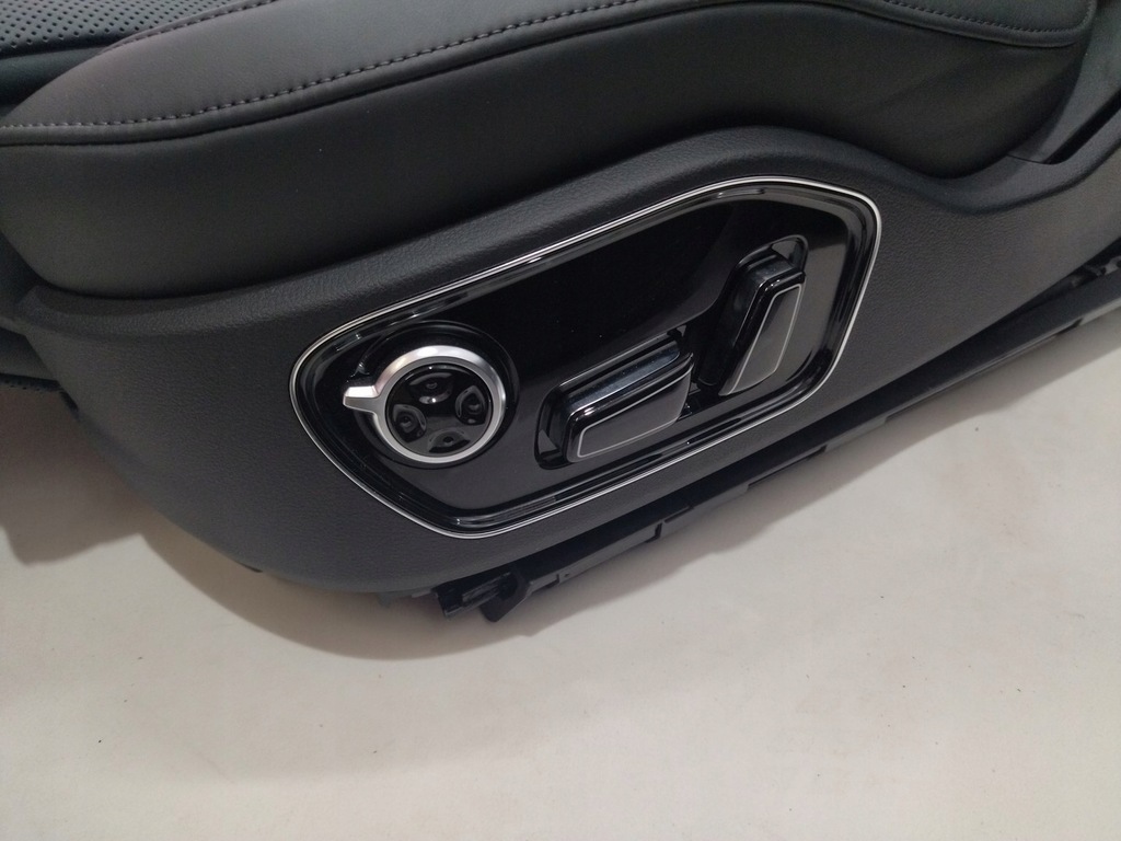 фото №11, Оббивка сидіння перед сидіння задня rse bose audi a8 d4 long lift 2015-2018r