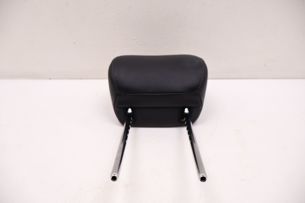 фото №5, Kia niro i підголівник перед