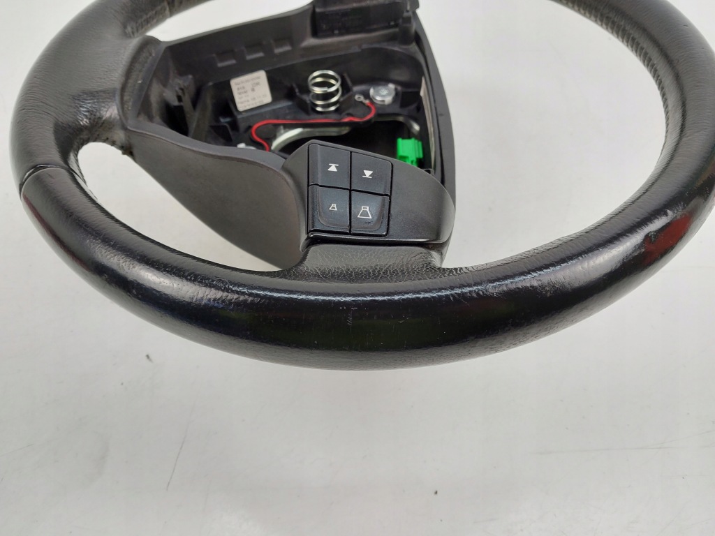 Воздуховод кожаный многофункциональный 55150060 8687335 volvo s40 ii v50 в Украине