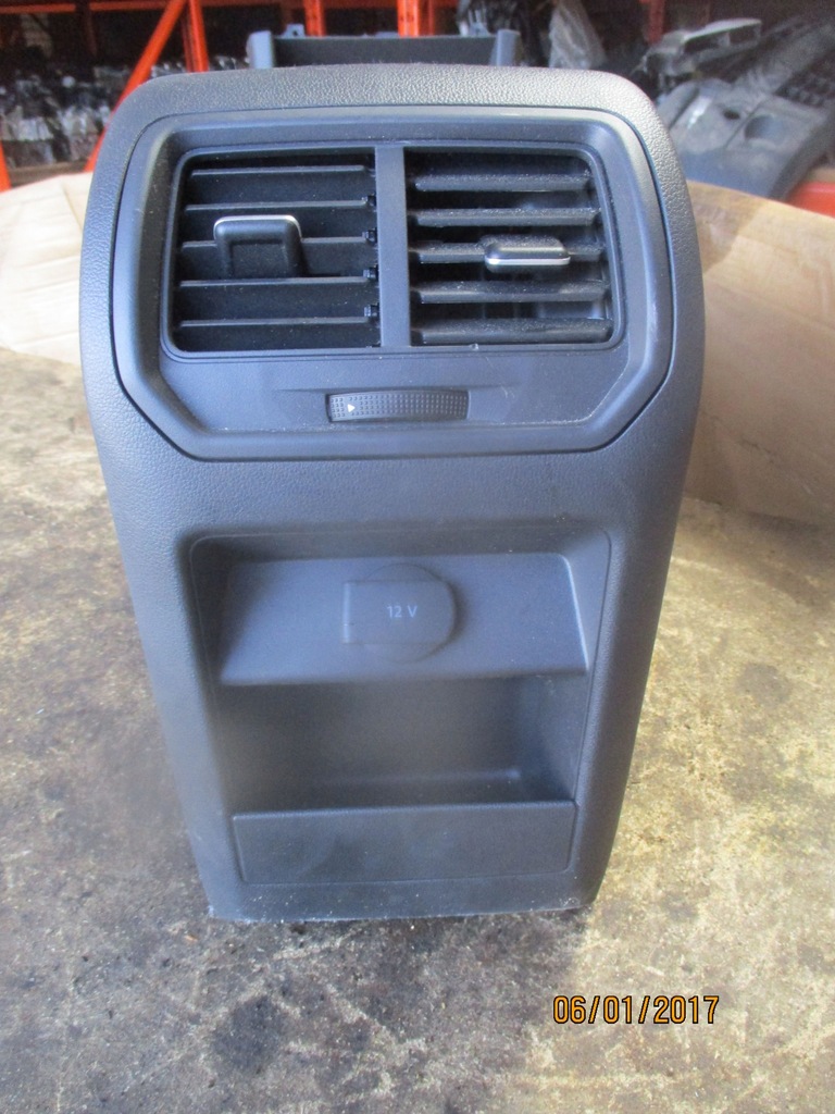 фото №5, Туннель средний подлокотник vw golf sportsvan