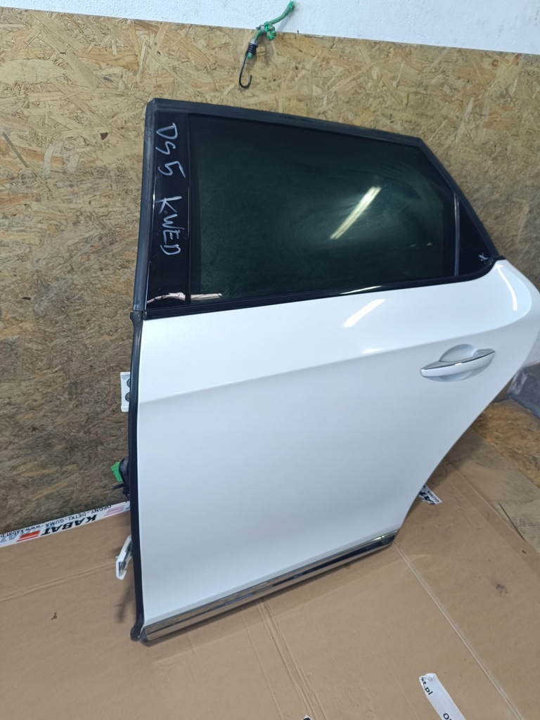 фото №2, Дверь левая задняя kwed citroen ds5
