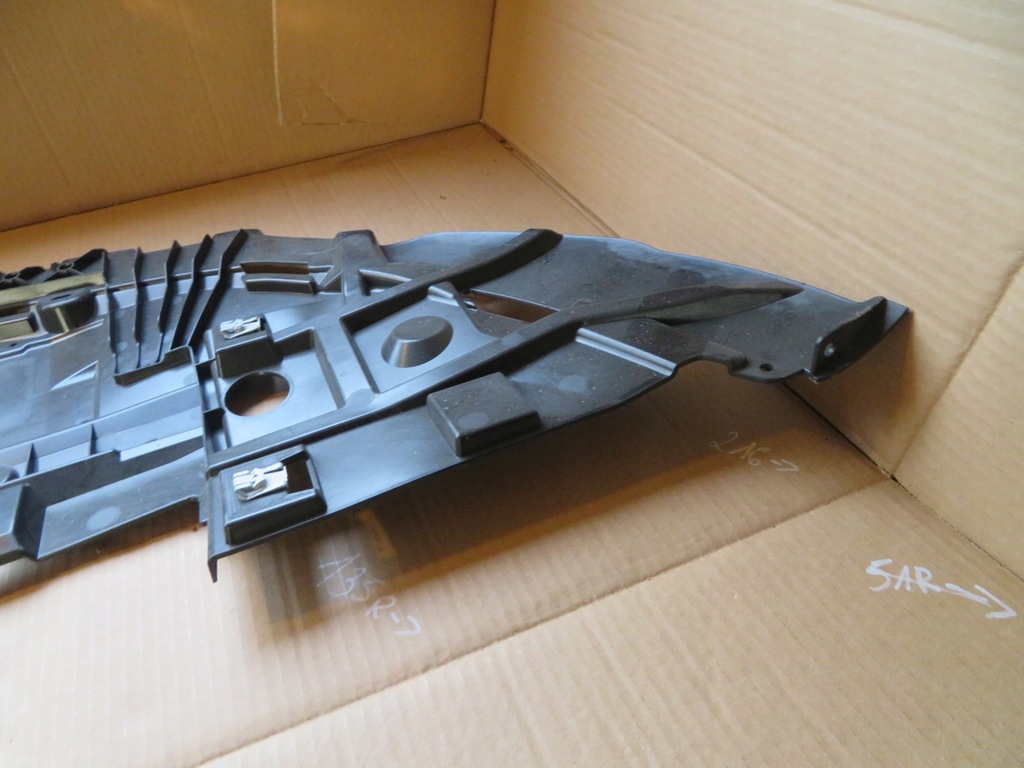 фото №9, Mercedes a klasa w177 amg 22- плита защита pod бампер передний a1778858205