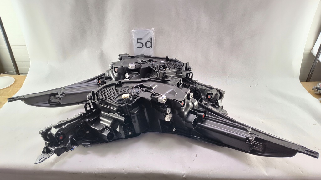 фото №13, Toyota c-hr chr lift gr full led левый правый фара лампа левая правая