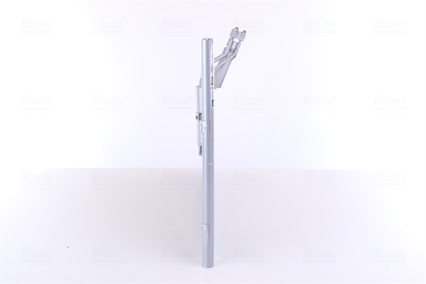 Nissens 94902 радиатор кондиционера mazda 3 03- Киев