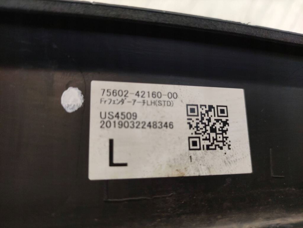 фото №13, Toyota rav 4 молдинг крила лівий перед 7560242160