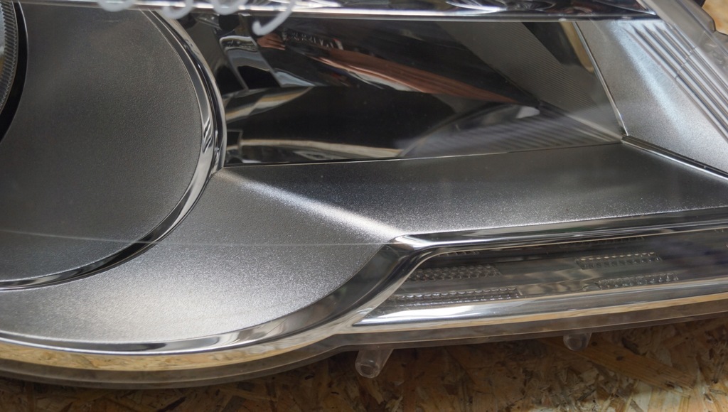 фото №8, Лампа правый перед vw tiguan 5n i