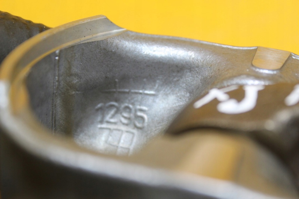 фото №13, Поршень шатун шатун правый jaguar xj x351 508ps 5.0b v8 092190 1295 x15h69