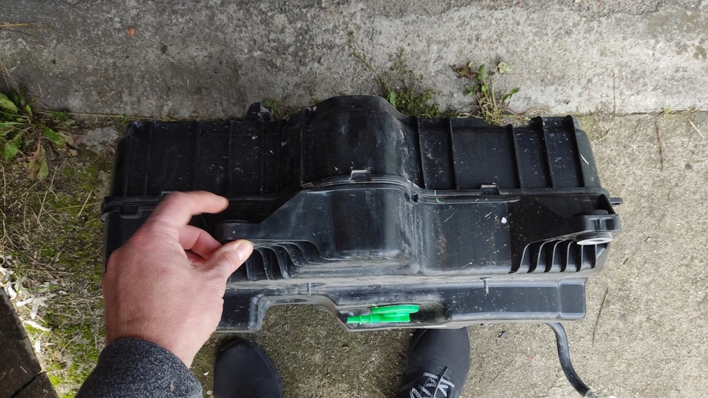 фото №16, Бак adblue trafic vivaro talento 172a26157r