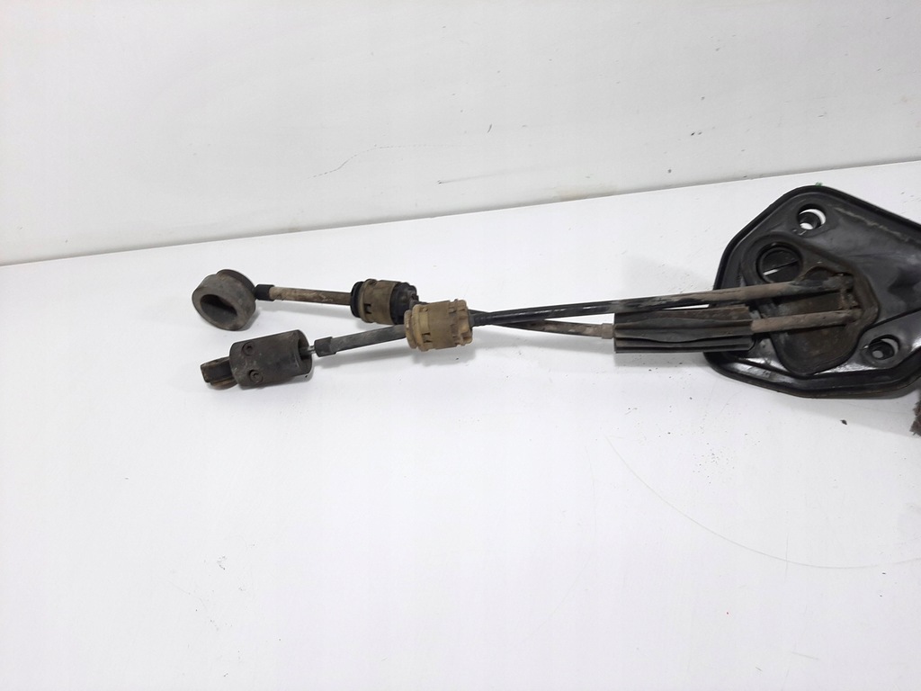 фото №16, Renault grand scenic ii 1.5dci 04r выборщик домкрат передач тросы 8200326372