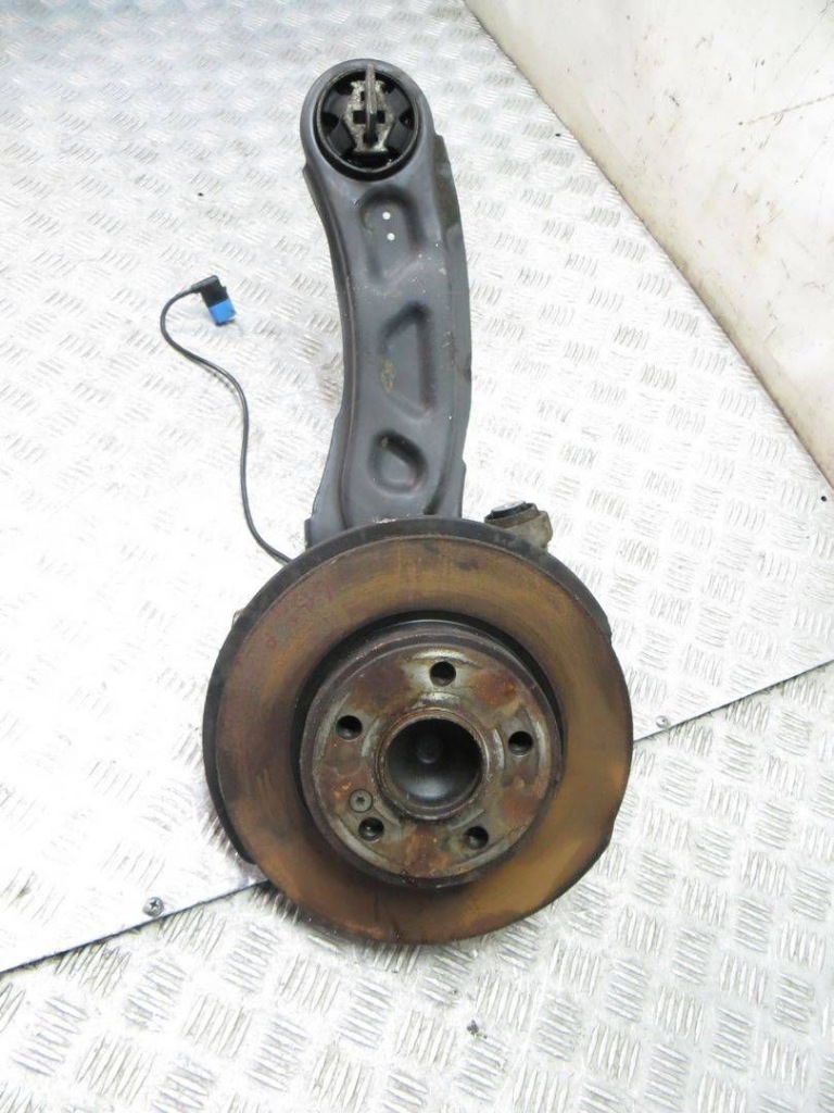 Купить Mercedes w176 поворотный кулак правая задний  задняя 13-