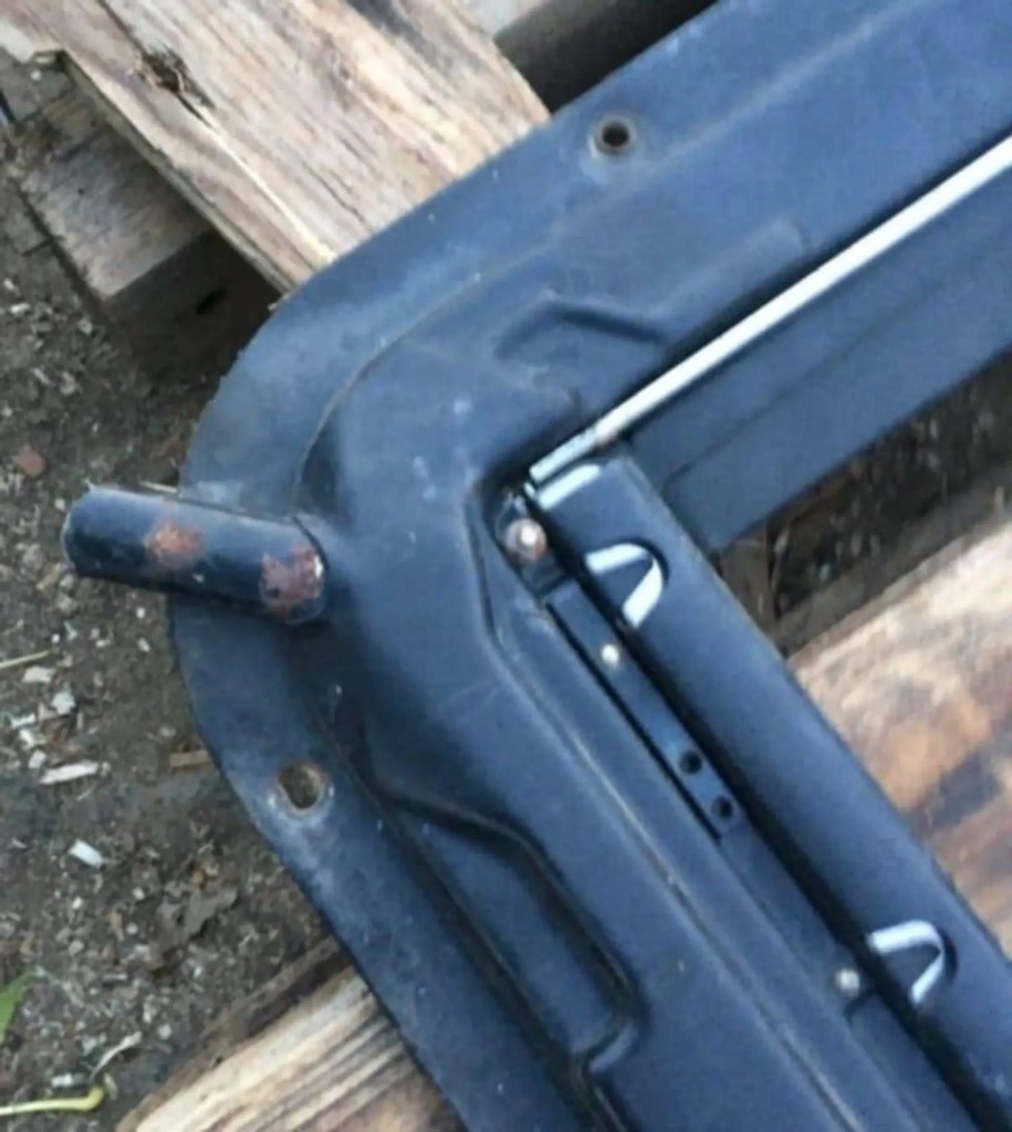 фото №10, Mercedes-benz e w124 каркас люк