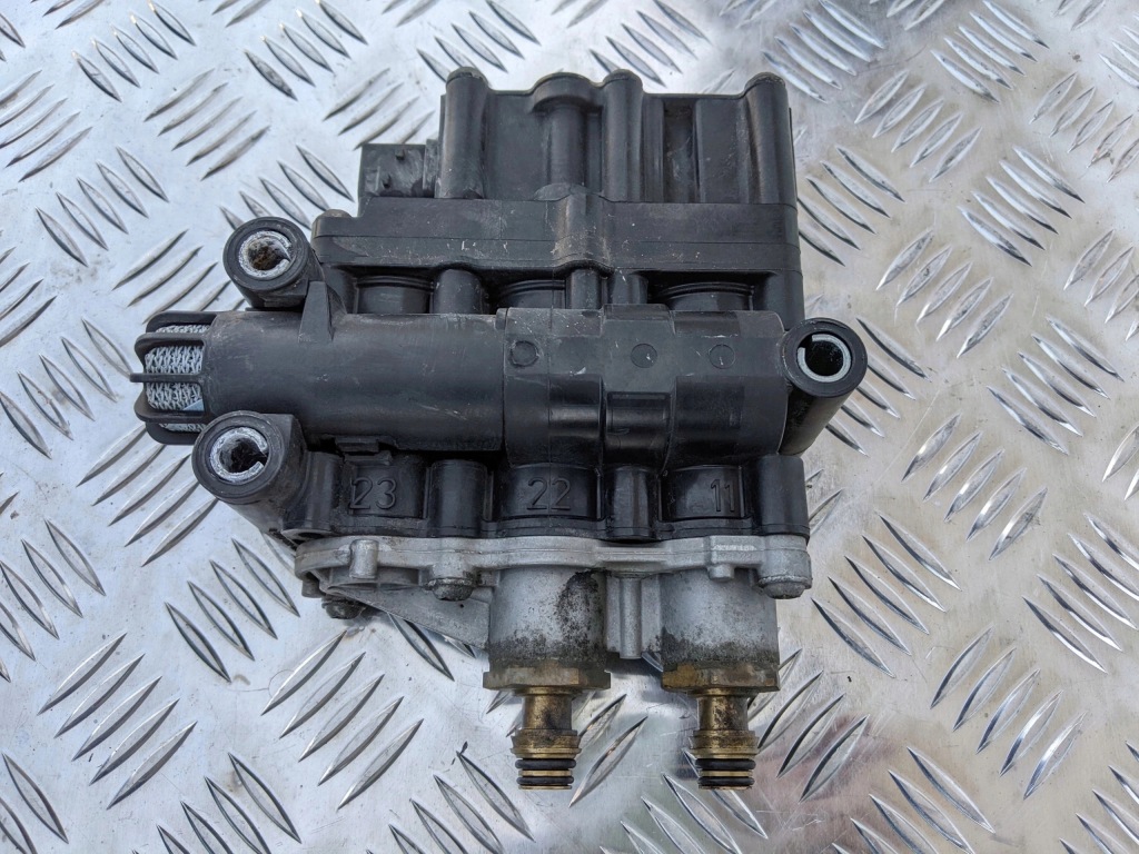 Купити Клапан подушок ecas scania ntg