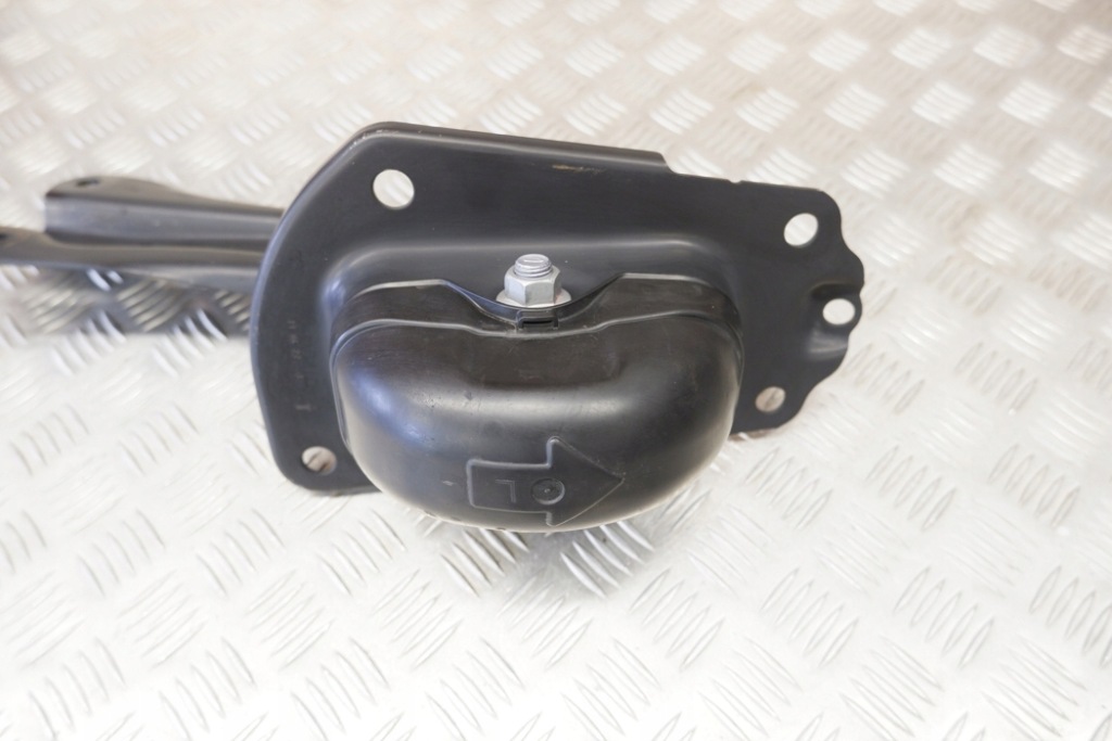 фото №7, Рычаг задний левый toyota corolla хэтчбек _e21_ 48780f4010 1.8l hybrid