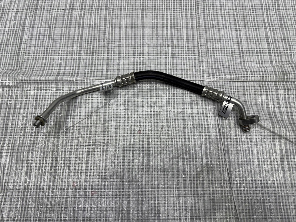 фото №1, Шланг кондиционера maserati grecale folgore 6701787040