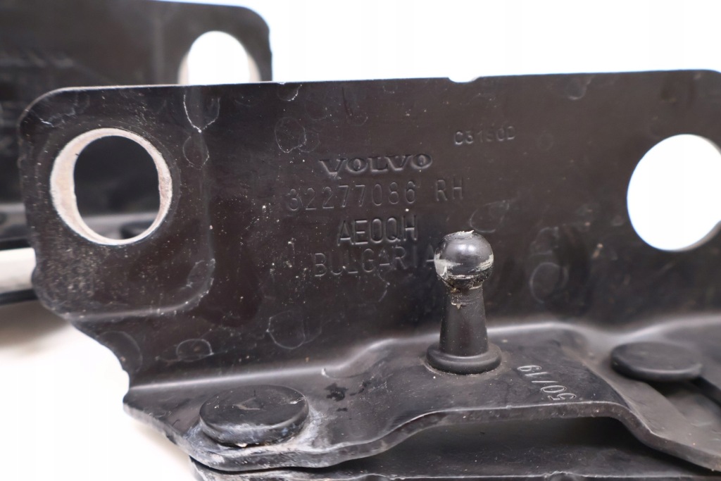 фото №5, Volvo v60 ii петли капот 32277085, 32277086