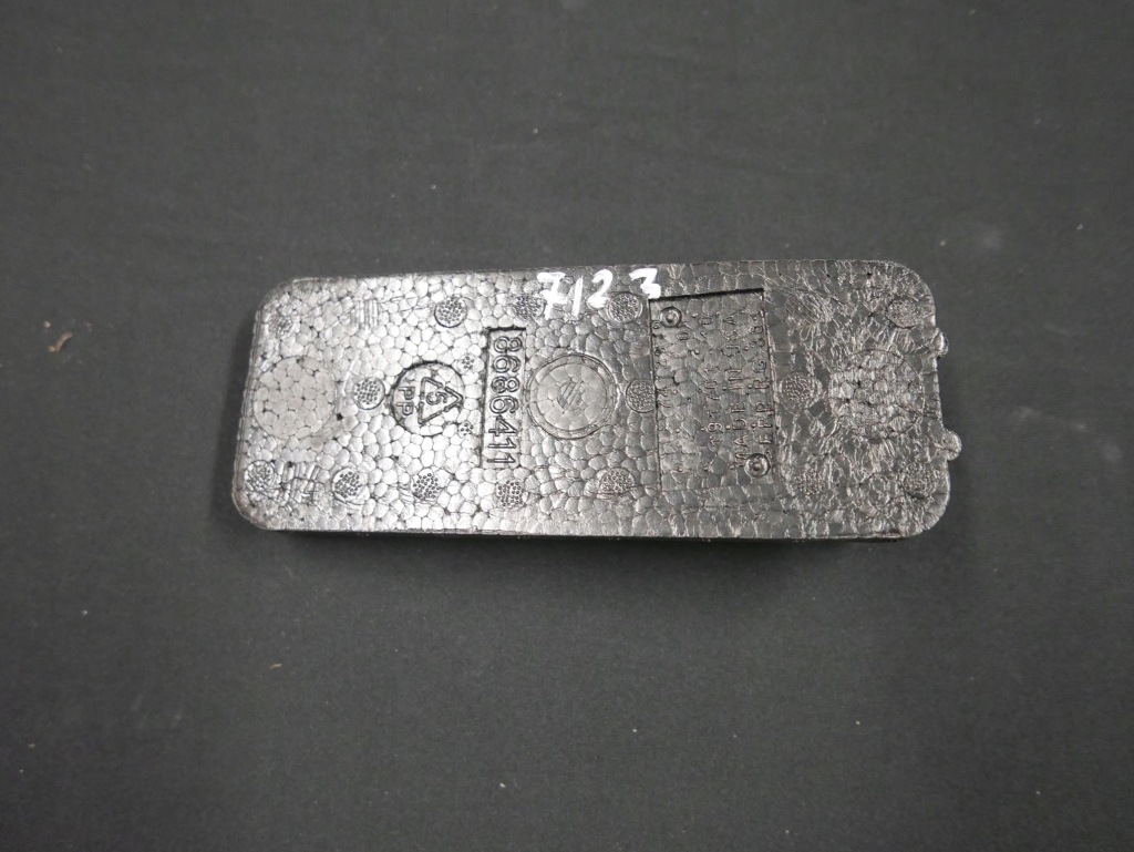 фото №1, Bmw x5 f15 вкладыш пол пенополистирол 8686411