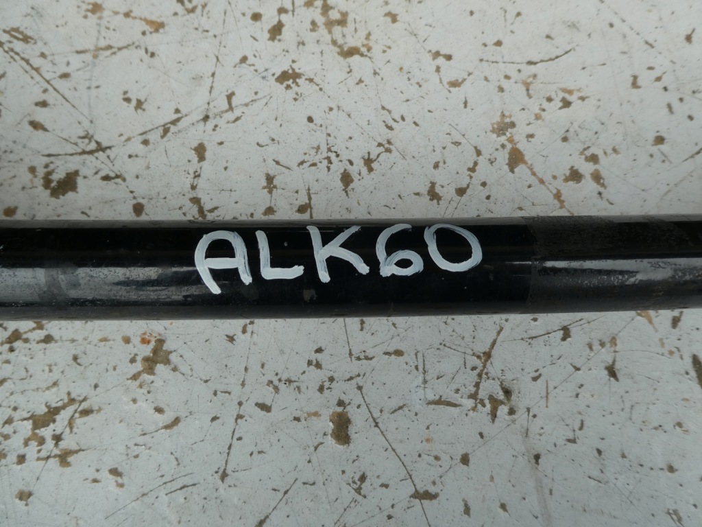 Приводной вал перед mercedes vito Оригинал