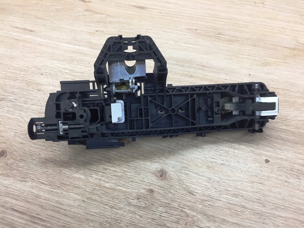 Mercedes gla w156 ручка наружная правый задний Киев