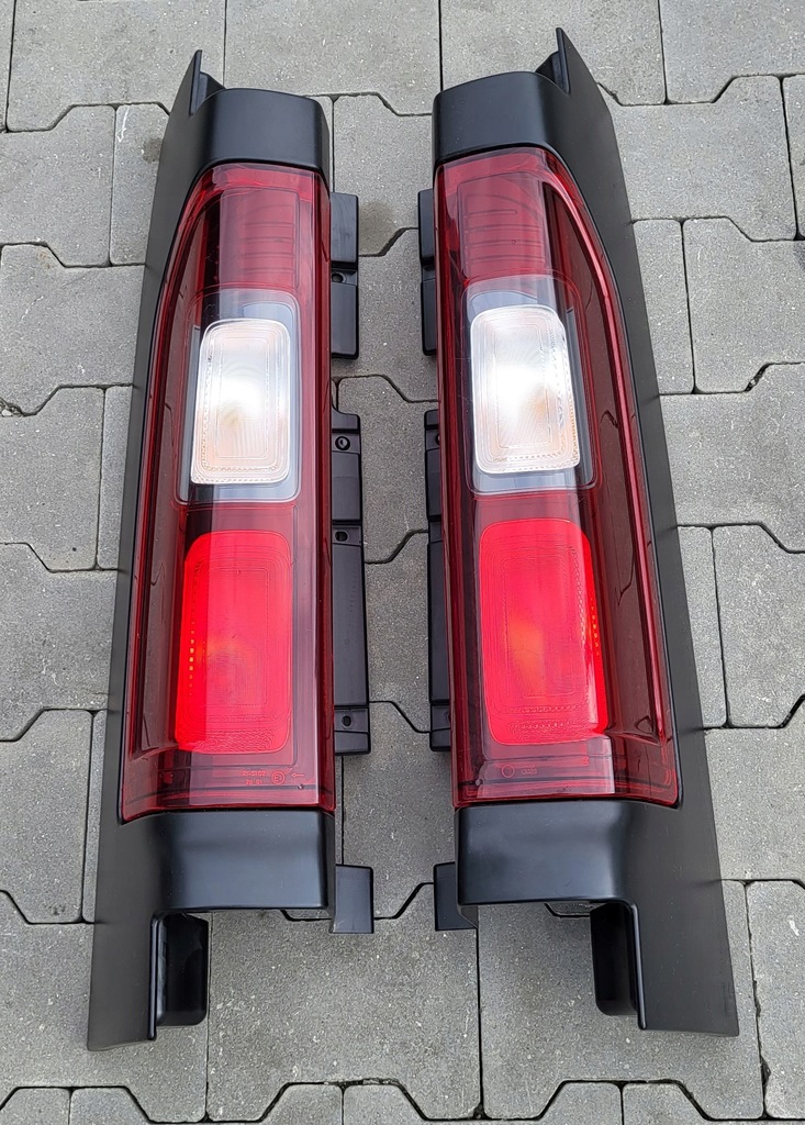 фото №1, Trafic iii vivaro b14^ лампа задня ліва