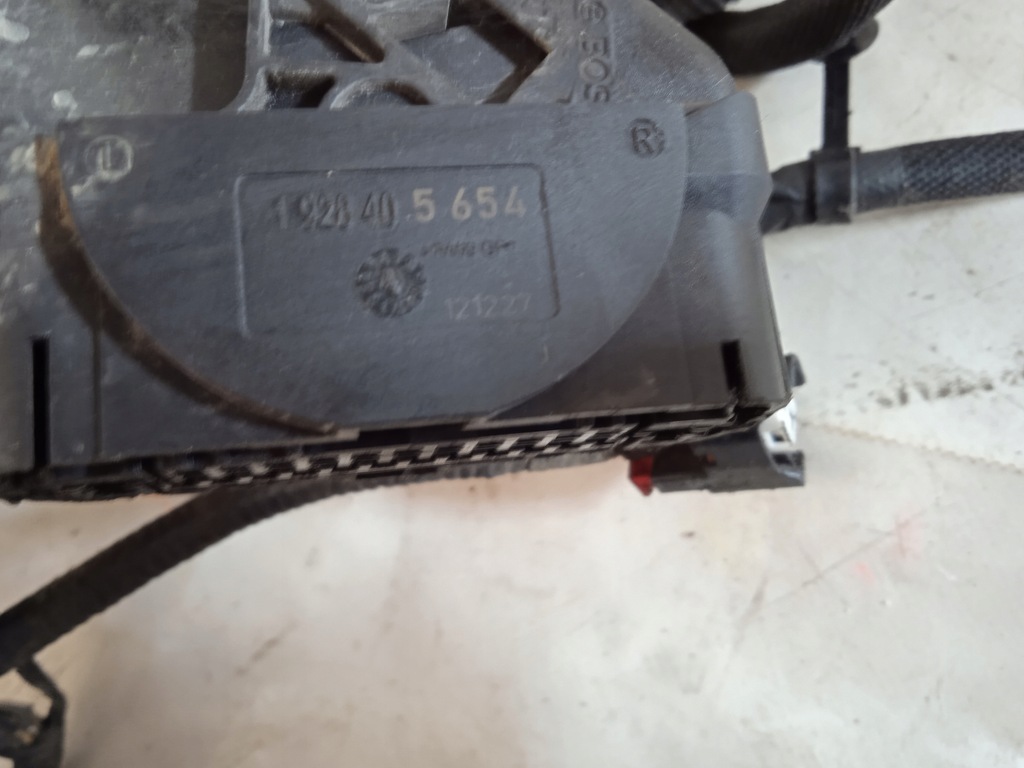 фото №14, Town country v 10- жгут бампера usa p68157613ab