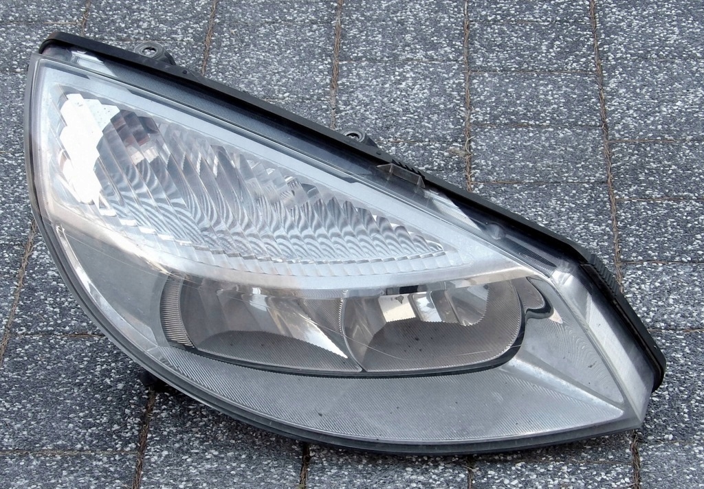 фото №3, Renault scenic ii фара правый 246