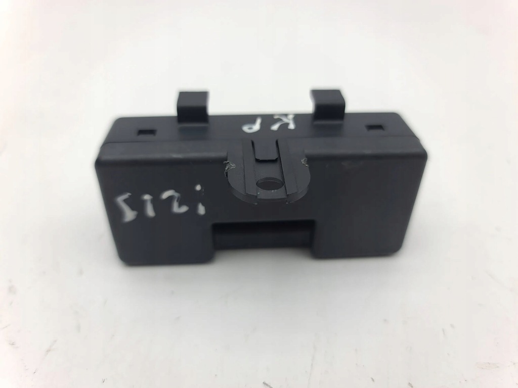 фото №5, Peugeot 2008 ii 2021 перед ліва модуль / реле підігрів сидінь