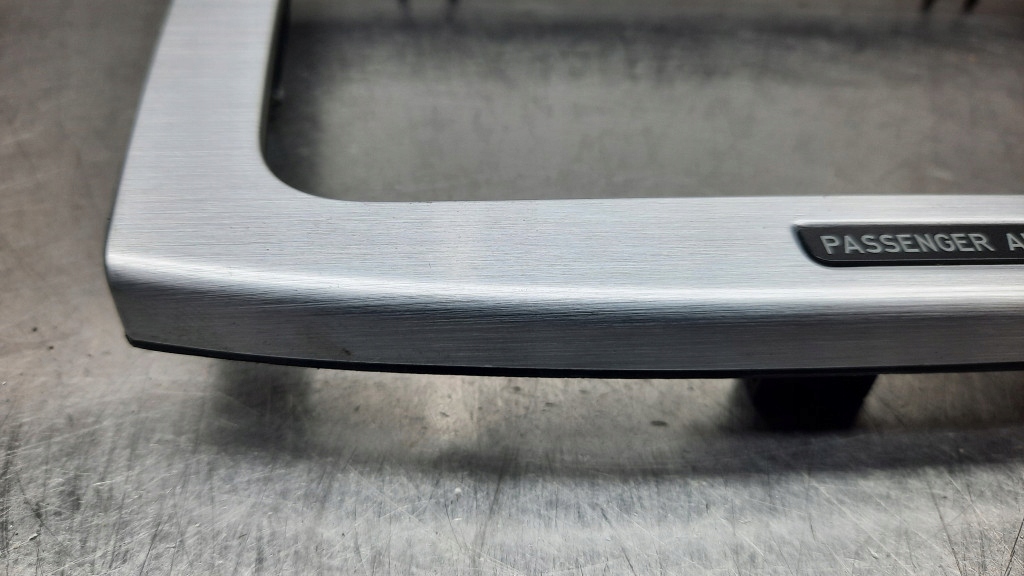 фото №3, Рамка радио 3c0858069ag vw passat b6 05-10r