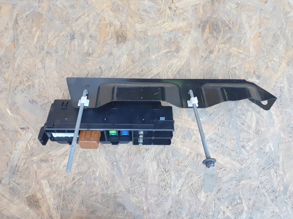 фото №7, Infiniti qx70 коробка запобіжників