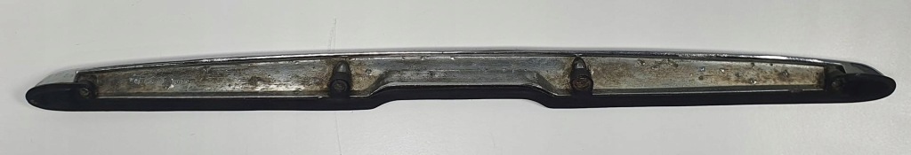 Молдинг декоративна кришки задній хром mercedes w115 w114 Оригінал