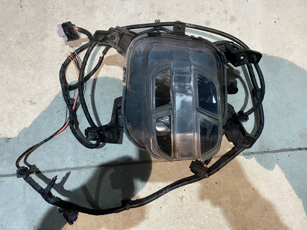 фото №1, Kia sportage iv lift противотуманная фара led левый 92201-f1600