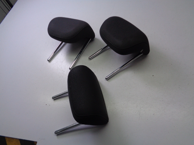 фото №1, Підголівники задня audi q4